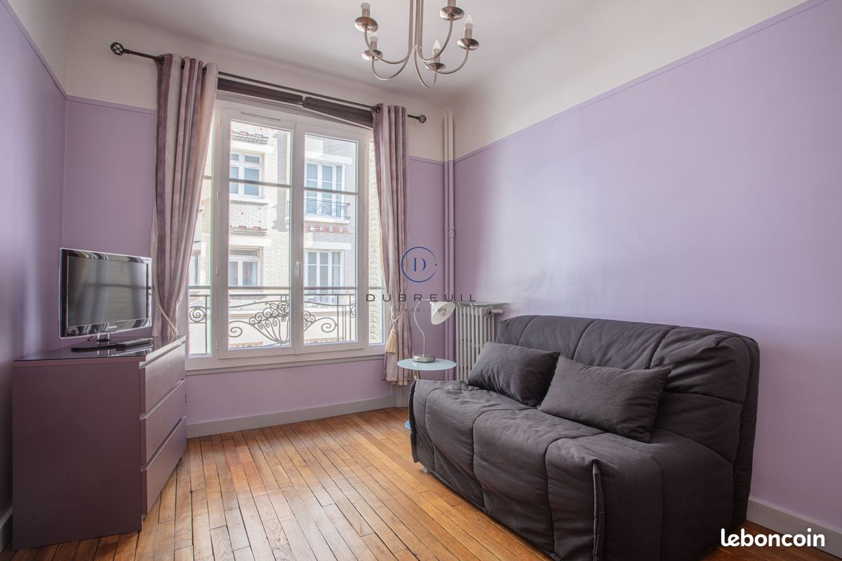 Appartement 1 pièce 29 m² · à Courbevoie · 29 m² · 219 000 €