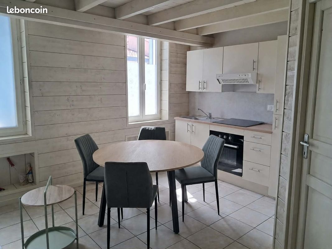 Appartement 2 pièces 28 m² · à Rochefort · 28 m² · 610 €
