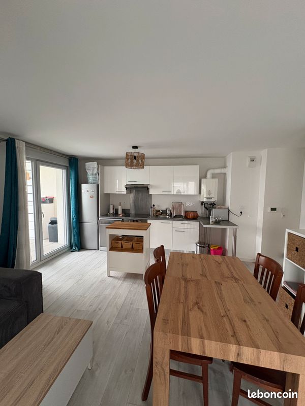 Appartement a louer vaulx-en-velin - 3 pièce(s) - 60 m2 - Surfyn