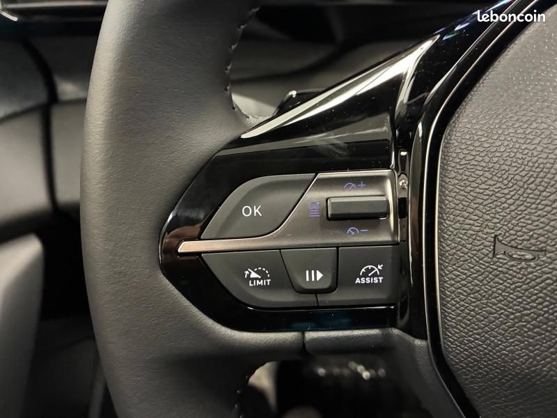 Peugeot 308 1.2 Hybrid 145ch Allure e-DCS6 (image 20)