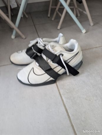 Chaussures d'haltérophilie Nike Romaleos 4 pointure 43 d'occasion