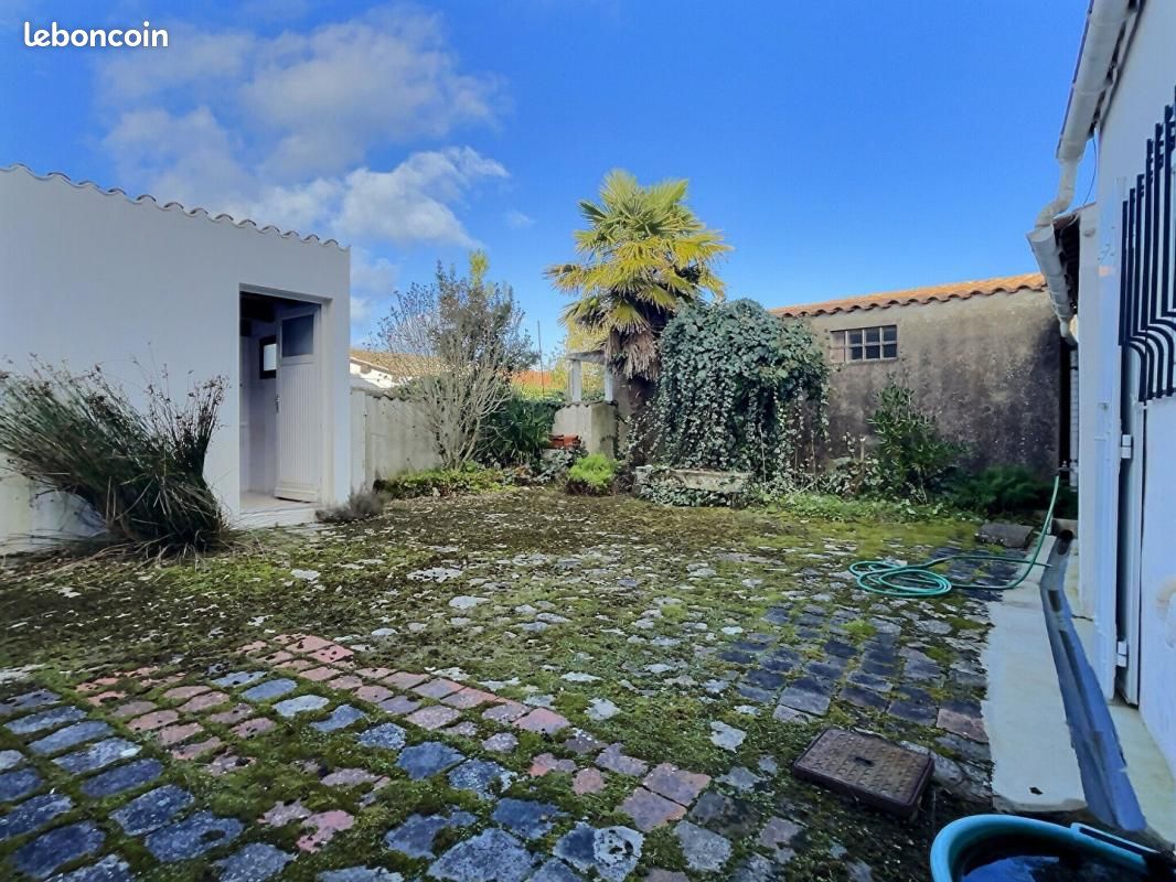 Maison 6 pièces 106 m² · à Saint-Georges-d'Oléron · 106 m² · 245 000 €
