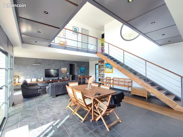Maison 4 pièces 168 m²