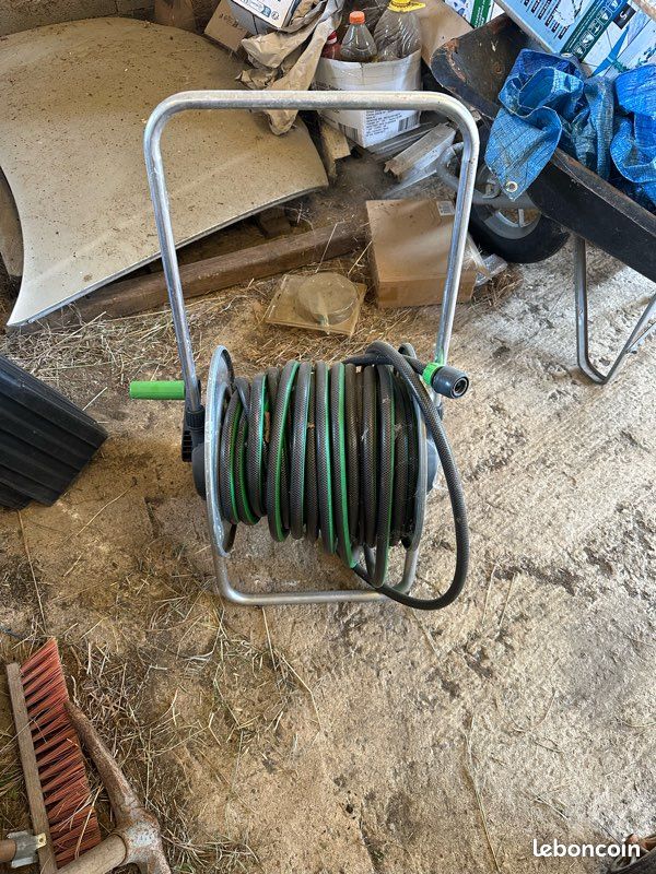 Dévidoir chariot sur roues avec tuyau d’arrosage (image 2)