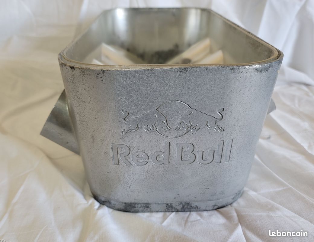 Bac a Glaçon Red Bull V6 Collection Rare (image 1)