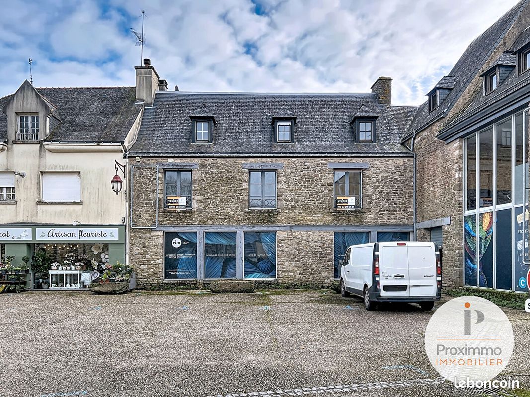 Maison 7 pièces 231 m² · à Malansac · 231 m² · 154 649 €