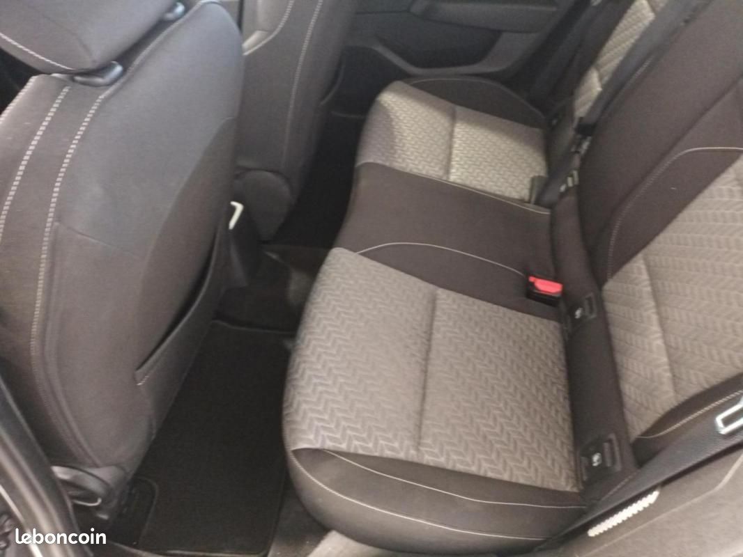 Renault Clio V E-Tech hybride 145 Evolution (image 12)
