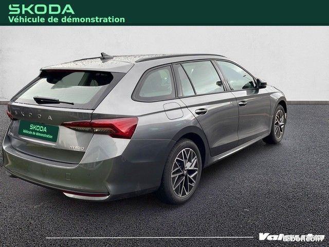 Skoda Octavia COMBI CLEVER 1.5 TSI 116 DSG7 HYBRID (image 11)