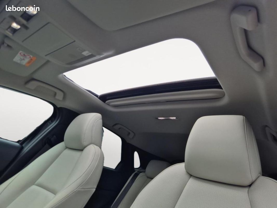 Mazda CX-30 2.0 e-SKYACTIV-X M-Hybrid 186ch 4x4 Exclusive Cuir Pure White Bose (image 35)