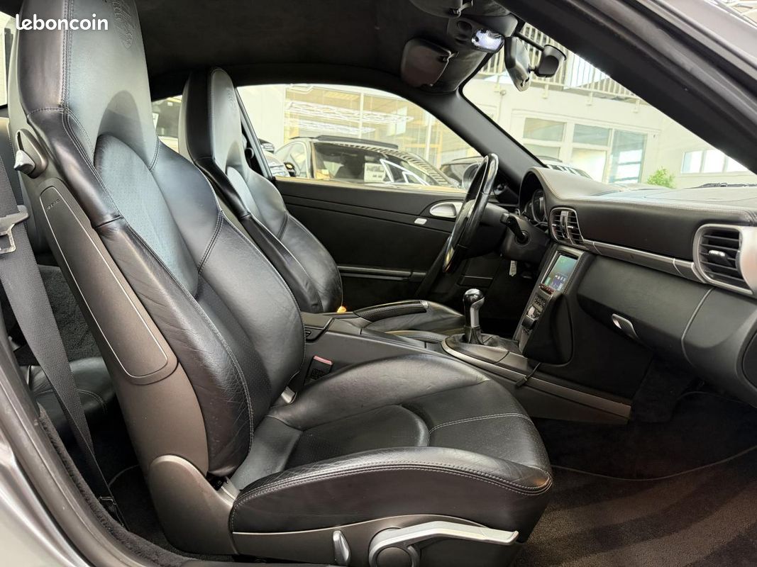 PORSCHE 911 Carrera 4S 3.8i TYPE 997 355CH ECHAPP ET SIEGES SPORT/RADARS (image 17)