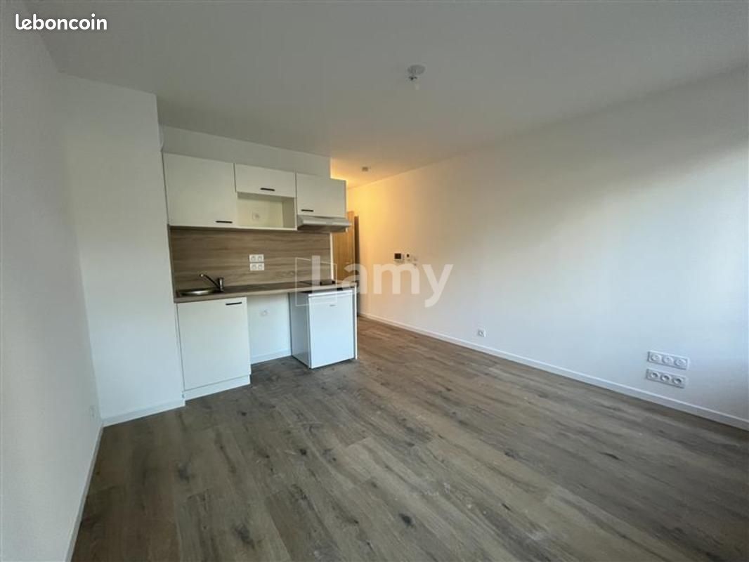 Appartement 1 pièce 23 m² · à Nantes · 23 m² · 341 €