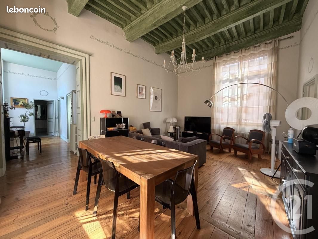 Appartement 5 pièces 122 m² · à Albi · 122 m² · 930 €/mois