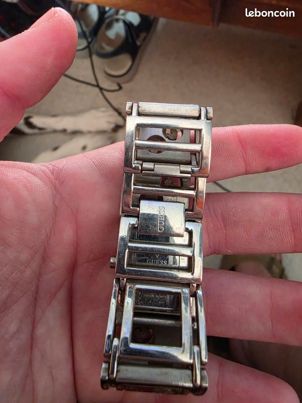 Montre guess (image 2)