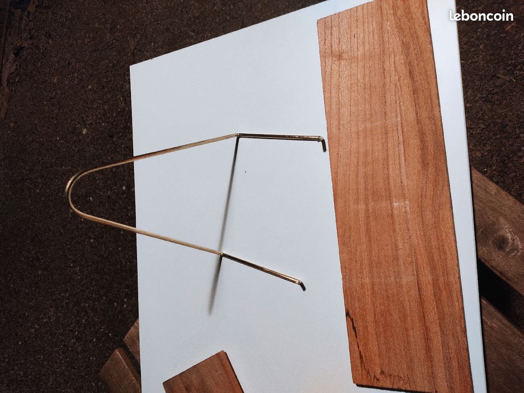 Petites étagères métal et bois (image 4)