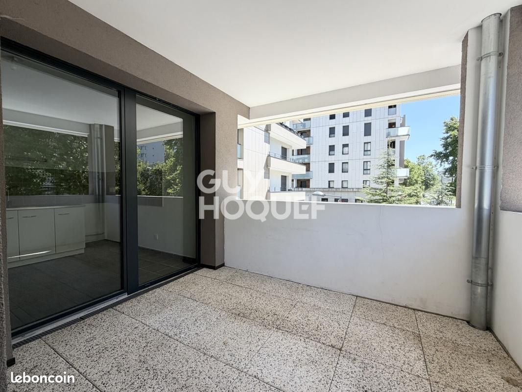 Appartement 4 pièces 76 m² · à Grenoble · 76 m² · 1 083 €
