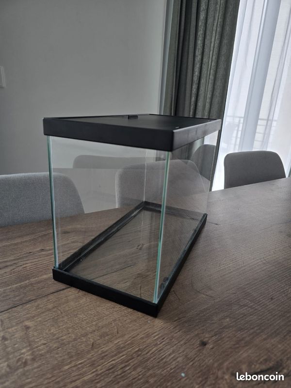 Aquarium 15L (image 2)