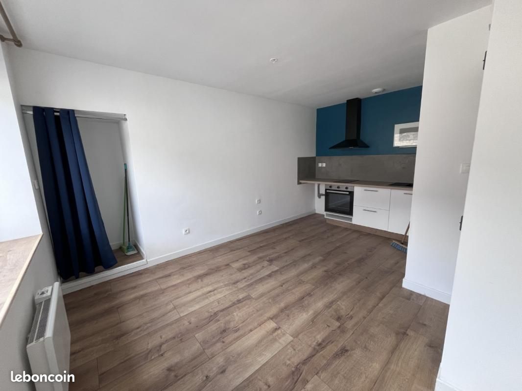 Appartement 2 pièces 30 m² · à Bégard · 30 m² · 420 €/mois