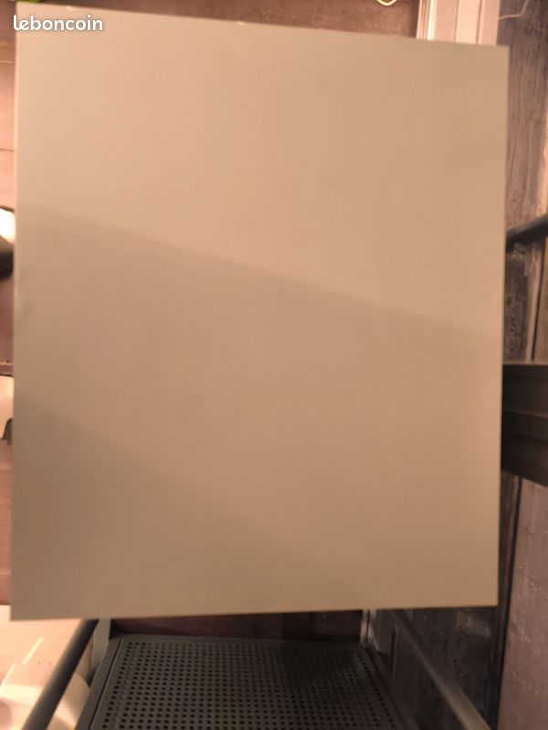 Table de chevet ikea (image 5)