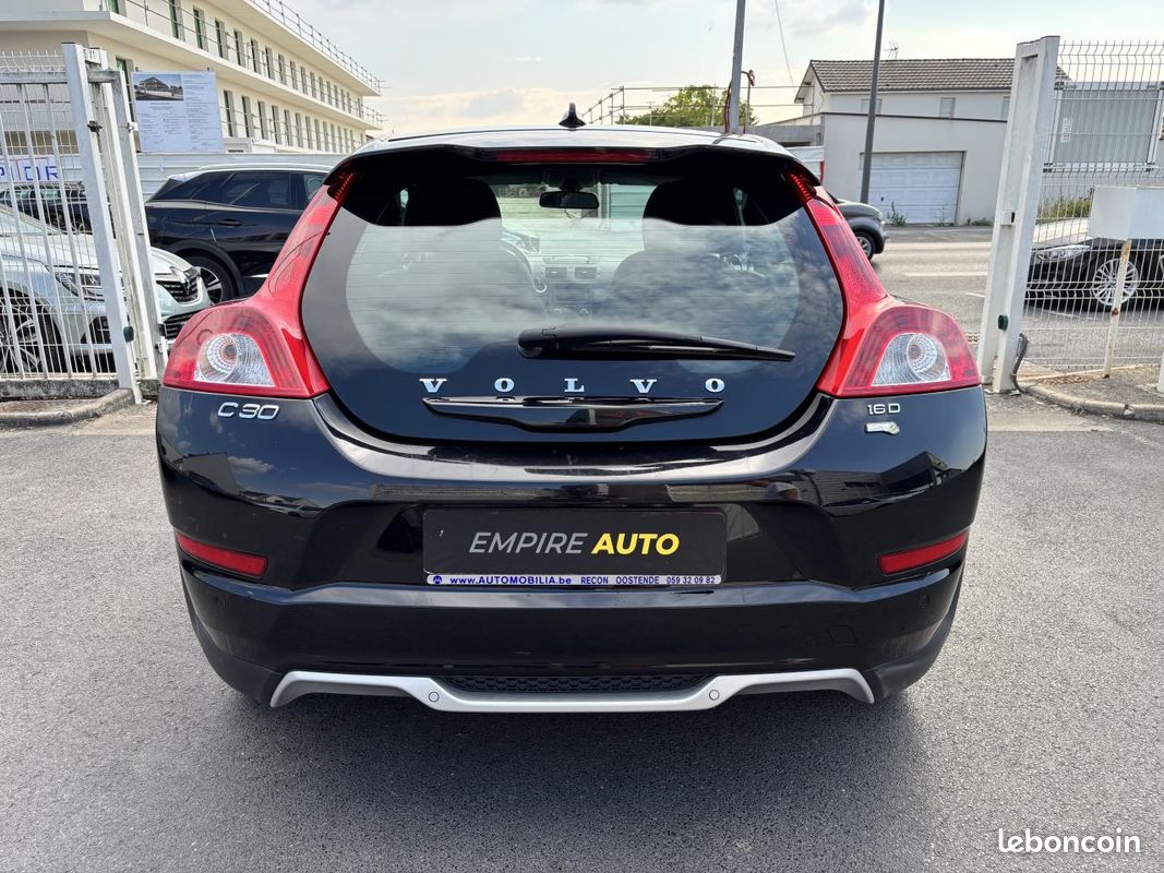 VOLVO C30 1.6D 110 ch Momentum (image 6)