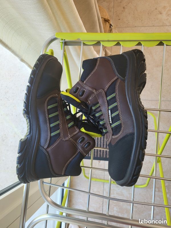 Chaussure de sécurité (image 2)
