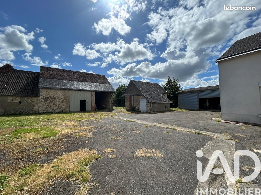 Maison 4 pièces 95 m² · à Villebarou · 95 m² · 210 000 €