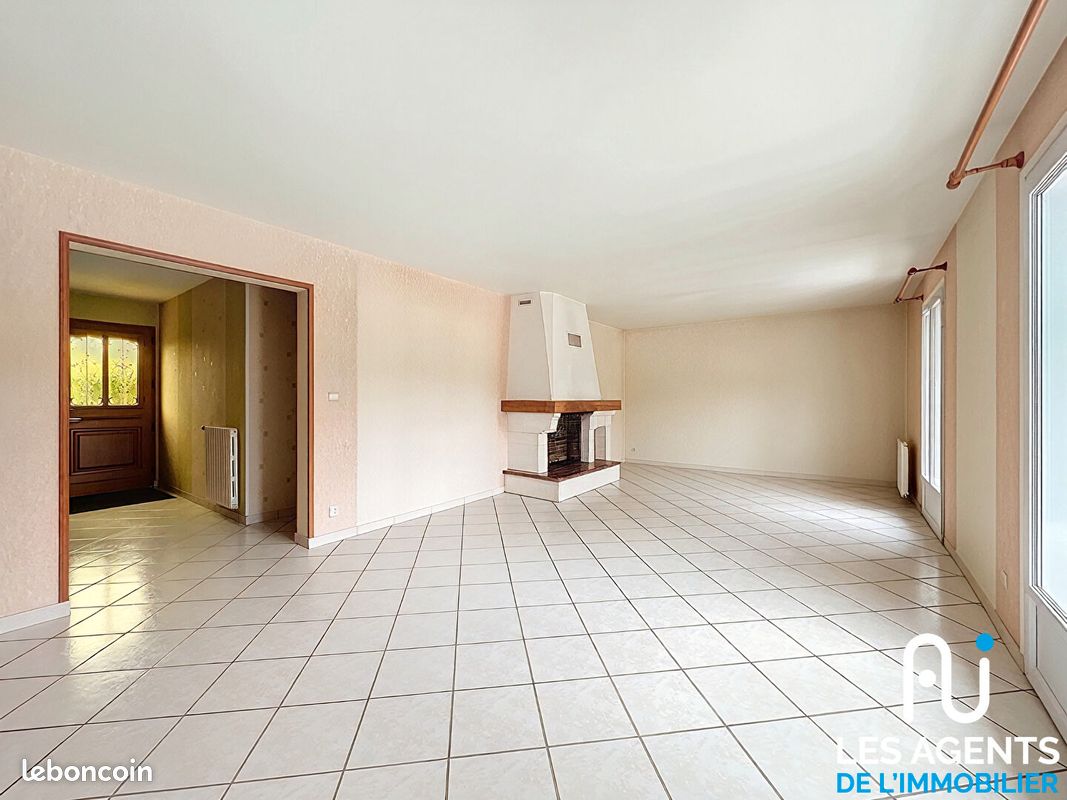 Maison 6 pièces 151 m² · à Chaingy · 151 m² · 319 900 €