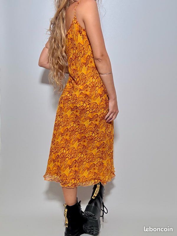 Robe caraco mi longue vintage 90s 2000s y2k en mesh mousseline à