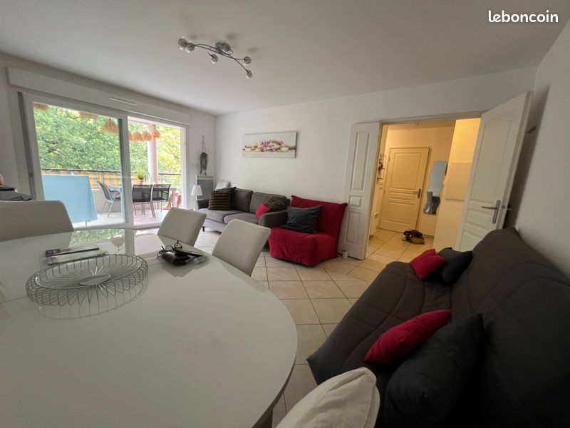 Appartement 2 pièces 47 m² · à Fréjus · 47 m² · 950 €
