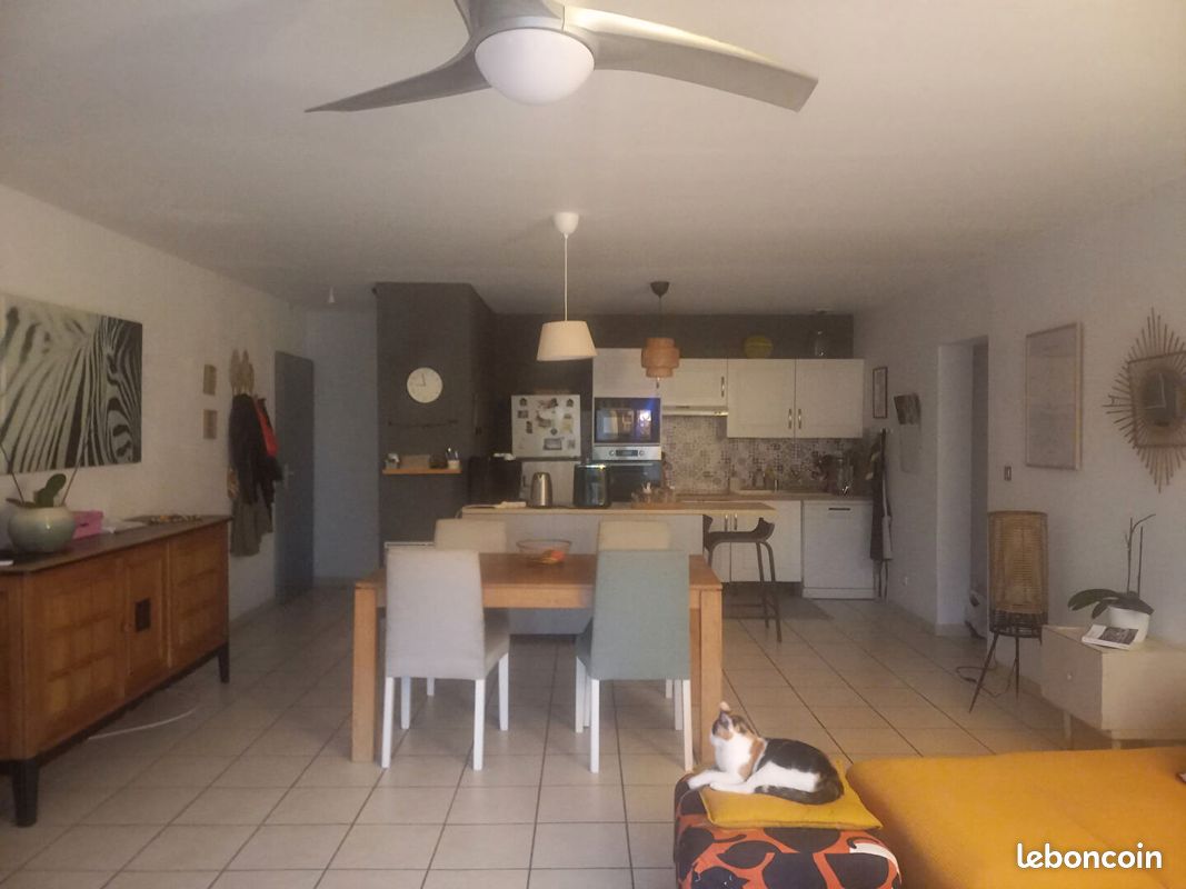 Appartement 4 pièces 109 m² · à Saint-Savournin · 109 m² · 1 275 €/mois