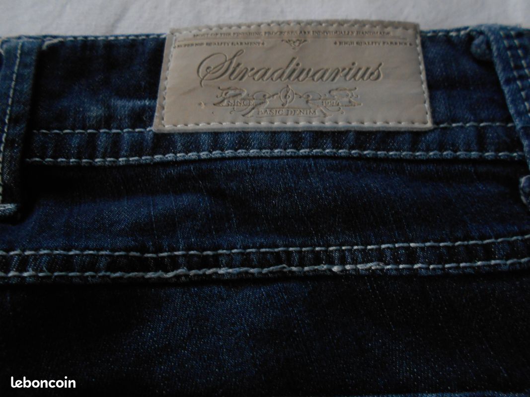 Bermuda jean bleu Taille 34 Stradivarius (image 9)