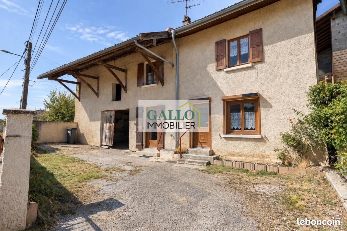 Maison 4 pièces 77 m² · à Roche · 77 m² · 170 000 €