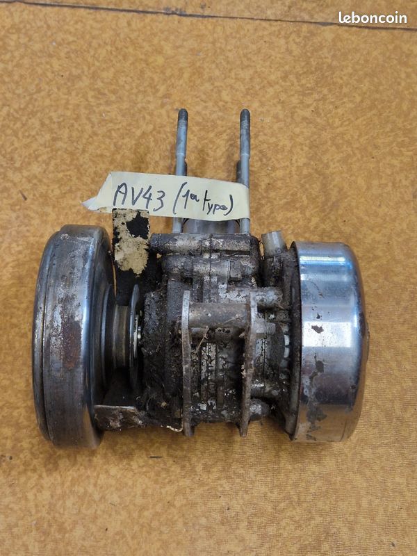 Bas moteur Motobécane mobylette (image 3)