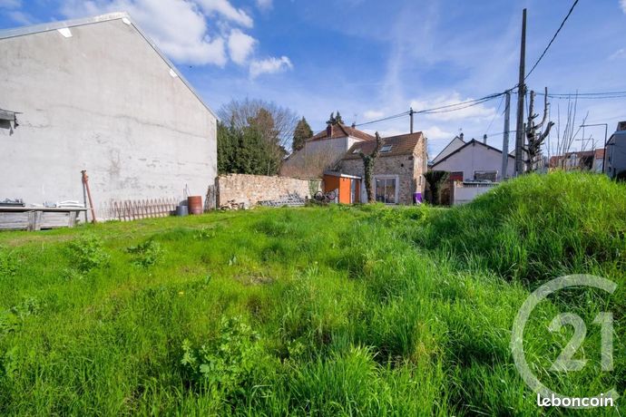 Terrain 357 m² Villecresnes