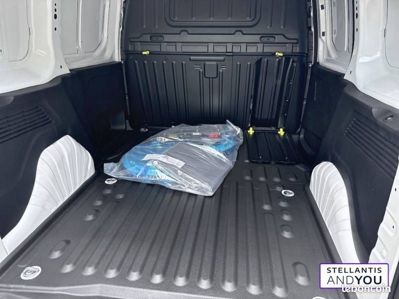 Peugeot Partner FGN DIESEL 130 CH M AUT PRO SKILL (image 11)