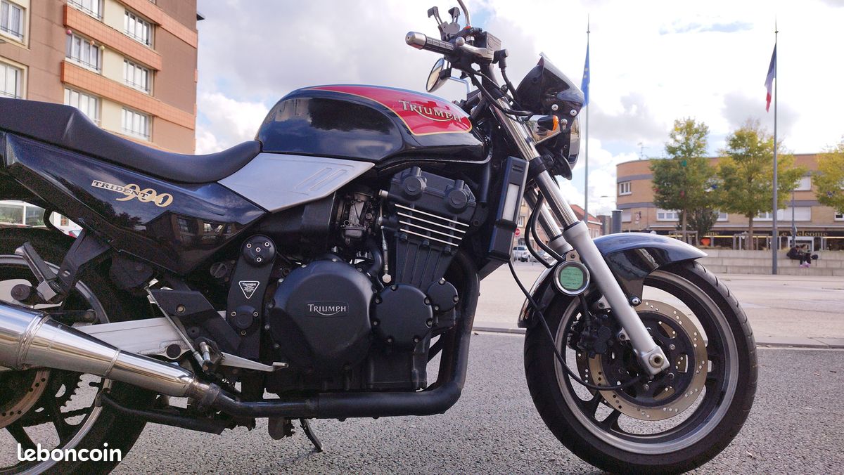Triumph Trident 900 - 1994 - 46900km - Excellent état (image 2)