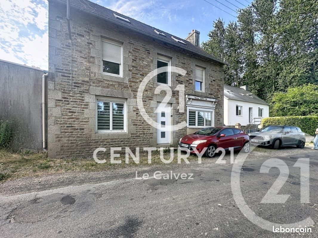 Maison 6 pièces 131 m² · à Plésidy · 131 m² · 159 000 €