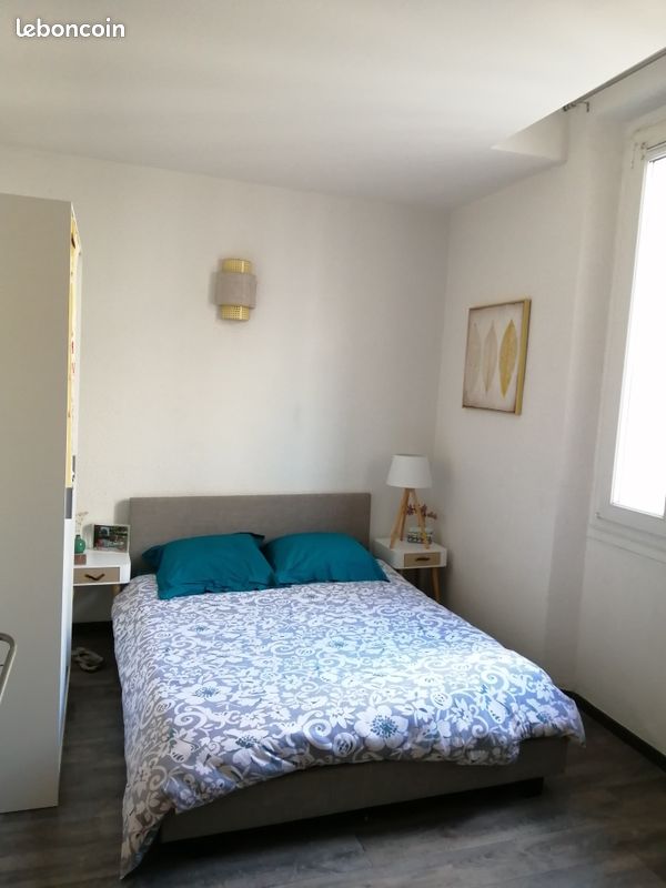 Appartement 3 pièces 55 m² · à Toulon · 55 m² · 990 €