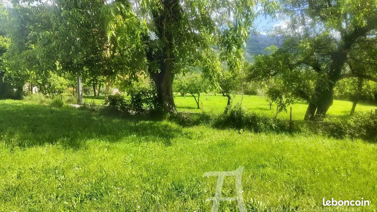 Terrain 894 m² · à Sospel · 894 m² · 149 000 €