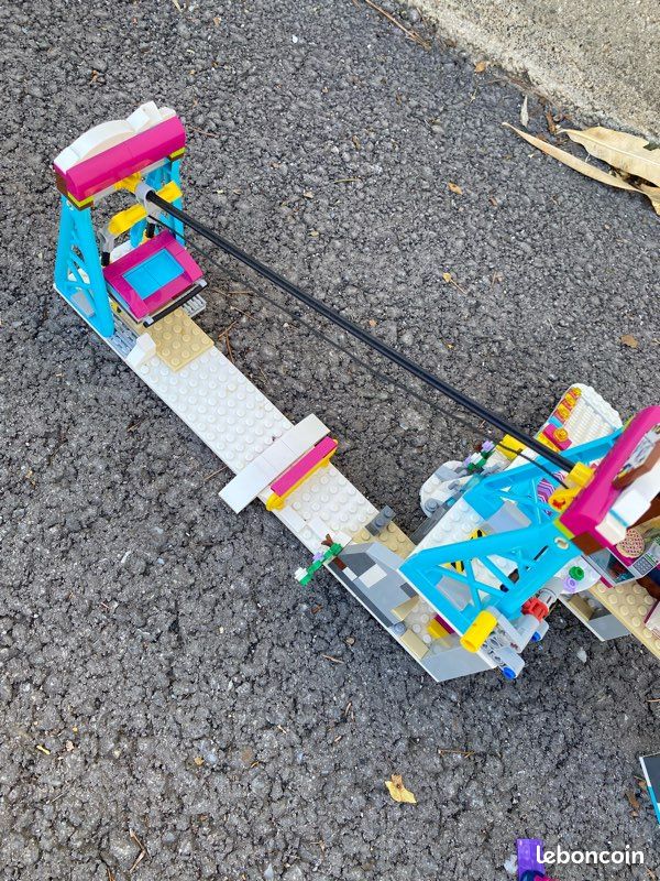 Station de ski lego Friends (image 10)