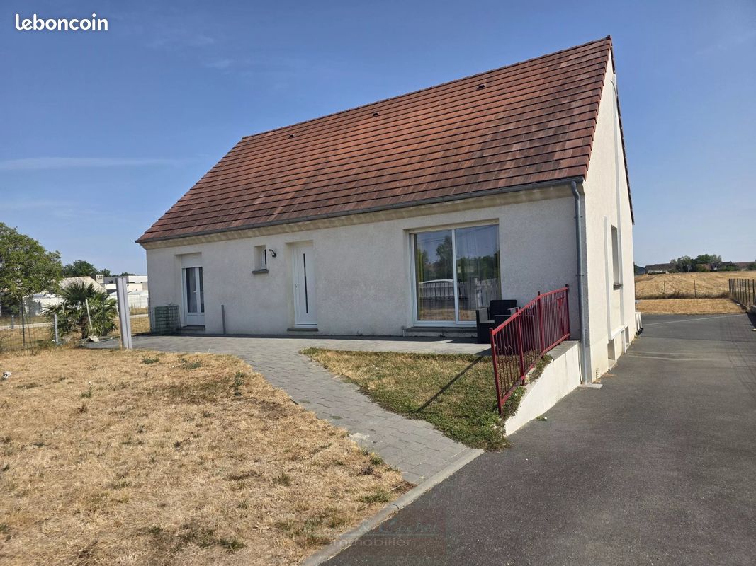 Maison 7 pièces 134 m² · à Corquilleroy · 134 m² · 223 000 €