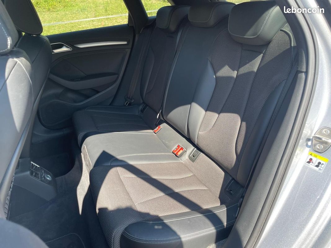 AUDI A3 SPORTBACK 35 TFSI CoD 150 S-tronic S-Line / Toit ouvrant (image 10)