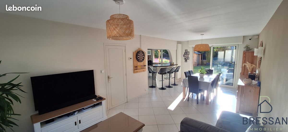 Maison 6 pièces 113 m² · à Hem · 113 m² · 349 000 €