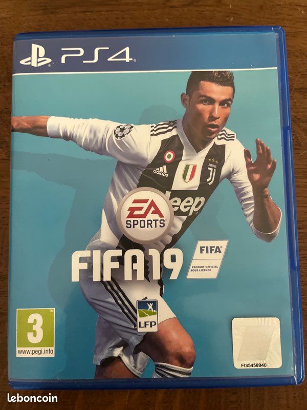 Jeu PS4 FIFA19 (image 1)