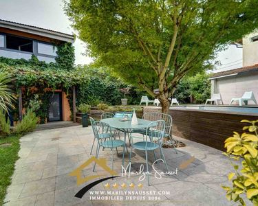 Maison 749 000 € - 405 m²
