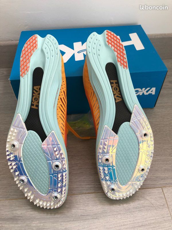 Chaussures running piste (image 3)