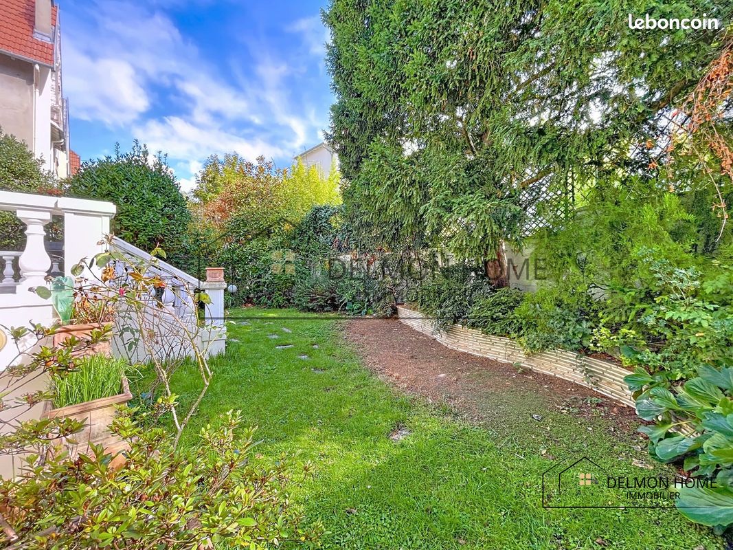 Maison 9 pièces 190 m² à Courbevoie