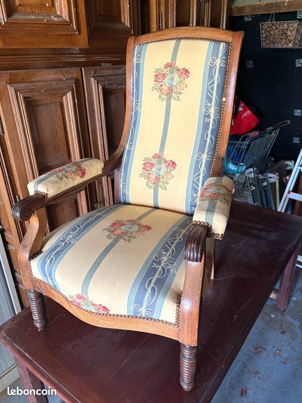 Fauteuil ancien (image 1)