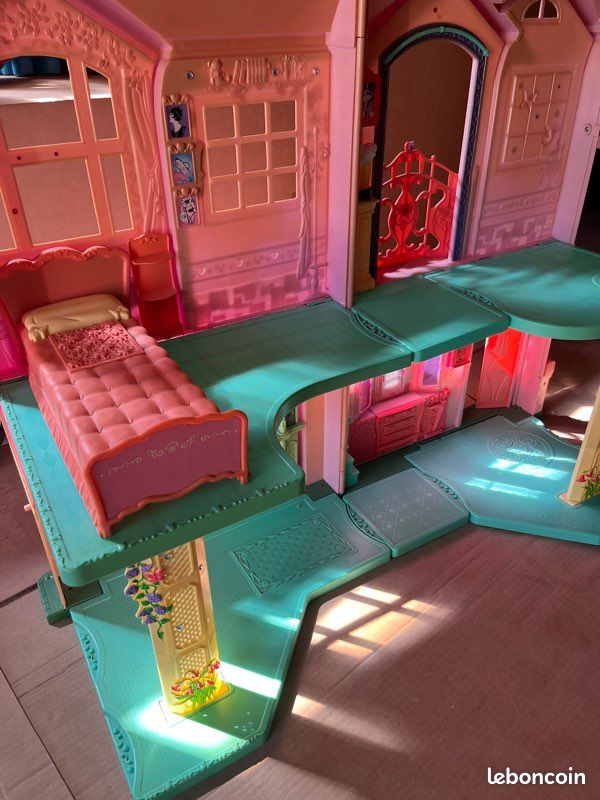 Maison de poupées Barbie (image 5)
