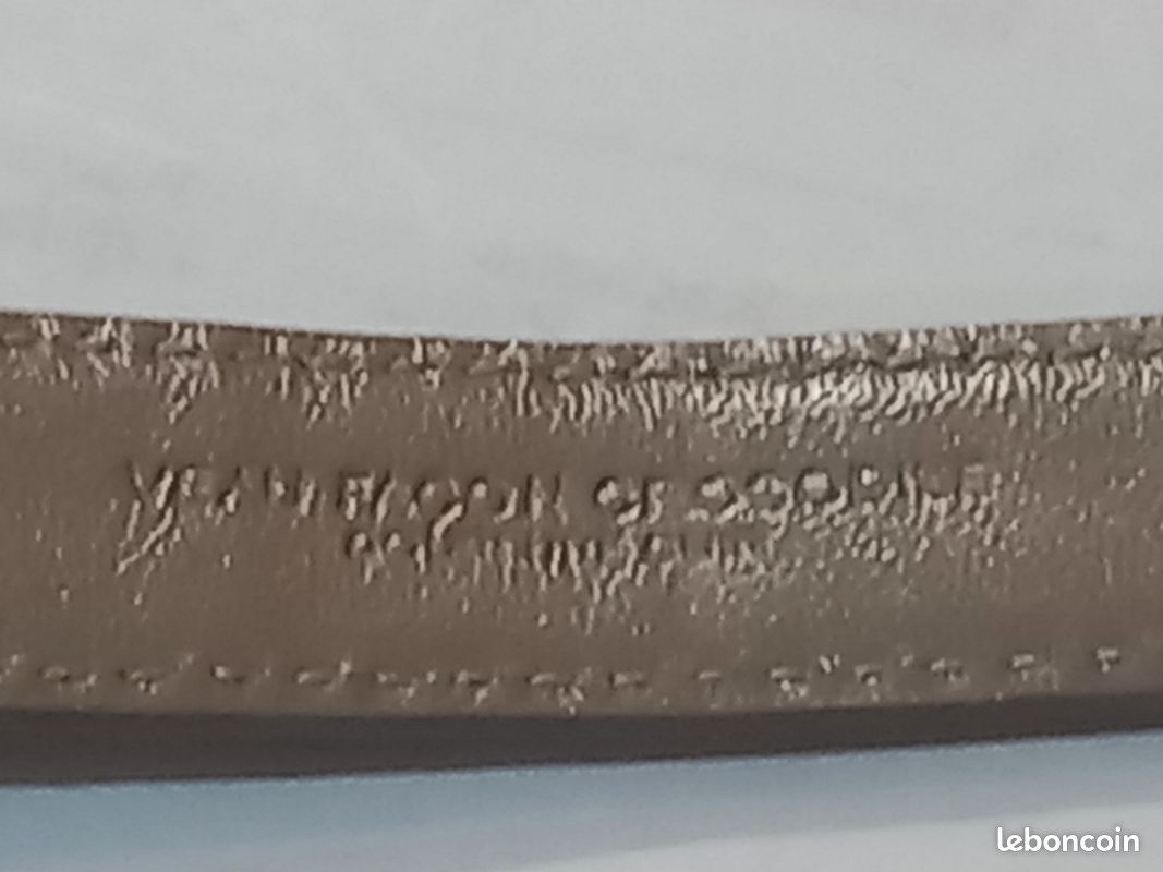 Bracelet 10 Mm Gris Façon Crocodile - Style Classique Années 80, Neuf Sans étiquette