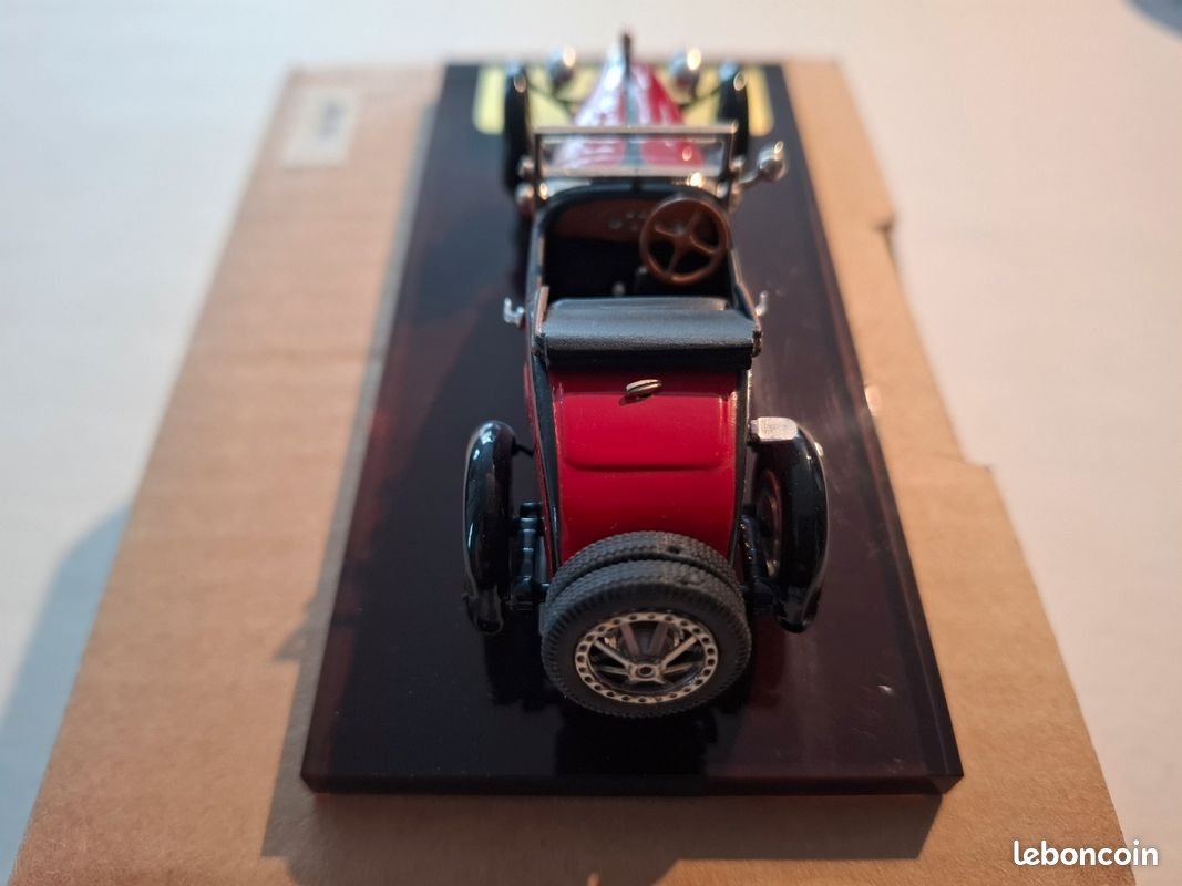Miniature Auto MCM 1/43 – Bugatti T37 1926 – Rouge Et Noire – Collection